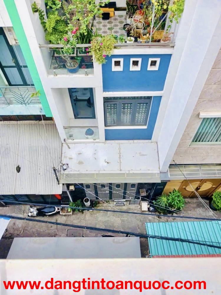 BÁN NHÀ GÒ DẦU SÁT MẶT TIỀN HXHLT 84M2 NGANG 5 4 TẦNG CHỈ 8.X