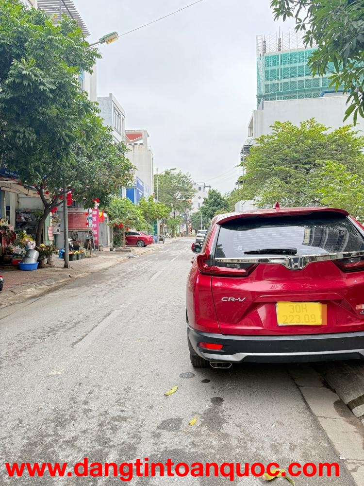 BÁN ĐẤT MẶT PHỐ PHÚC LỢI - KINH DOANH ĐỈNH - 65M2 - NHỈNH 10 TỶ.[0372311369]