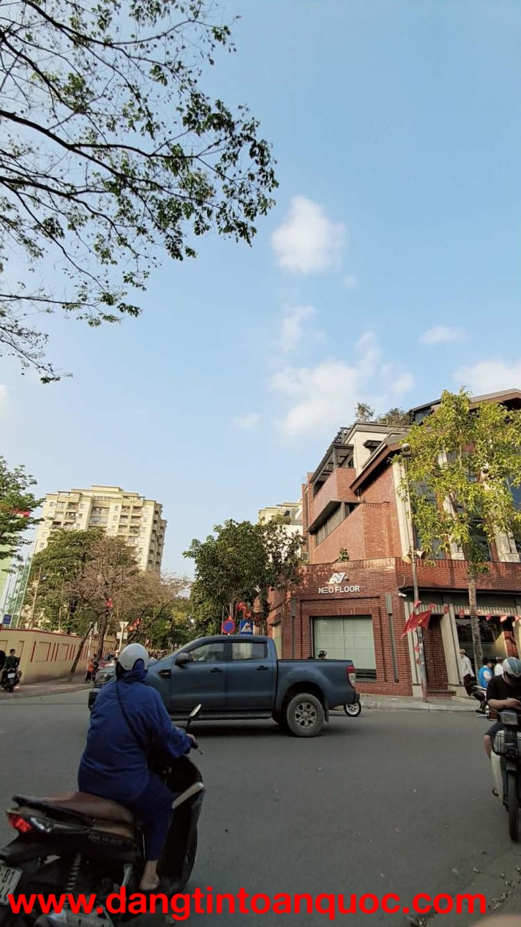 BÁN BIỆT THỰ KĐT SÀI ĐỒNG 160M2, SÁT HỒ, GIẢM 4.2 Tỷ còn 40.8 Tỷ.[0372311369]