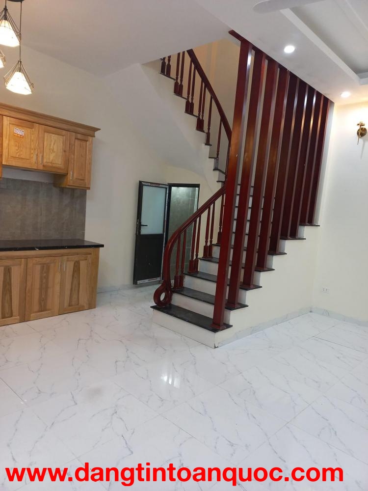 BÁN NHÀ VŨ XUÂN THIỀU -- 4 TẦNG MỚI - GẦN KHU ẨM THỰC SÀI ĐỒNG - SỔ ĐỎ CHÍNH CHỦ -- NHỈNH 5TỶ