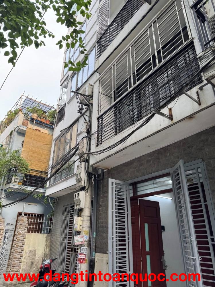 Cho thuê nhà ngõ oto Giáp Nhị 32 m2 * 5 tầng, 3 phòng ngủ, 4 vệ sinh, 12 triệu