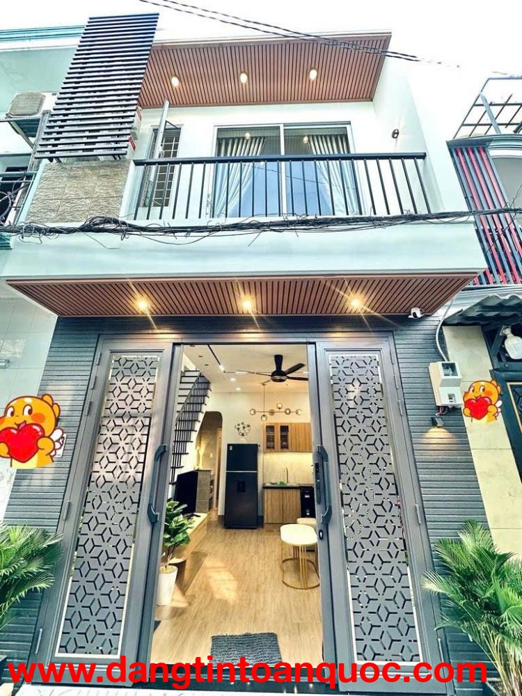 BÁN NHÀ TÂN KỲ TÂN QUÝ. DT (4X9). SẴN SHR. CHỈ 5.5 TỶ. LH:0905029420.