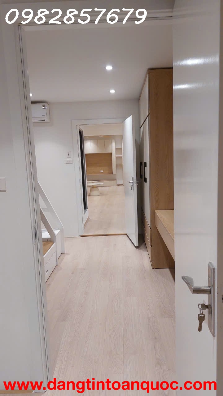 Hiếm tập thể Thanh Xuân 195m2, 02 căn riêng  nội thất đẹp ở vẫn có tiền 10tr/tháng