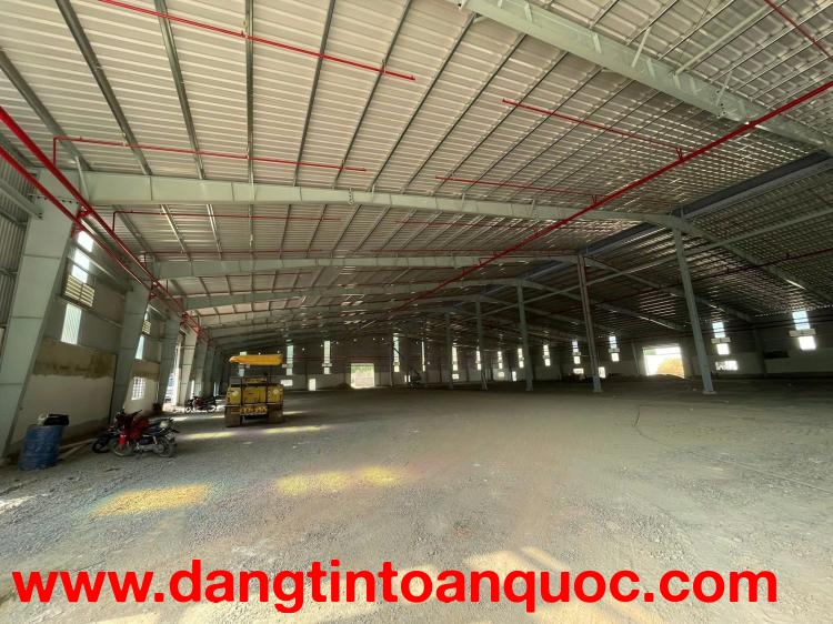 Cho thuê hoặc bán nhà xưởng mới xây dựng .