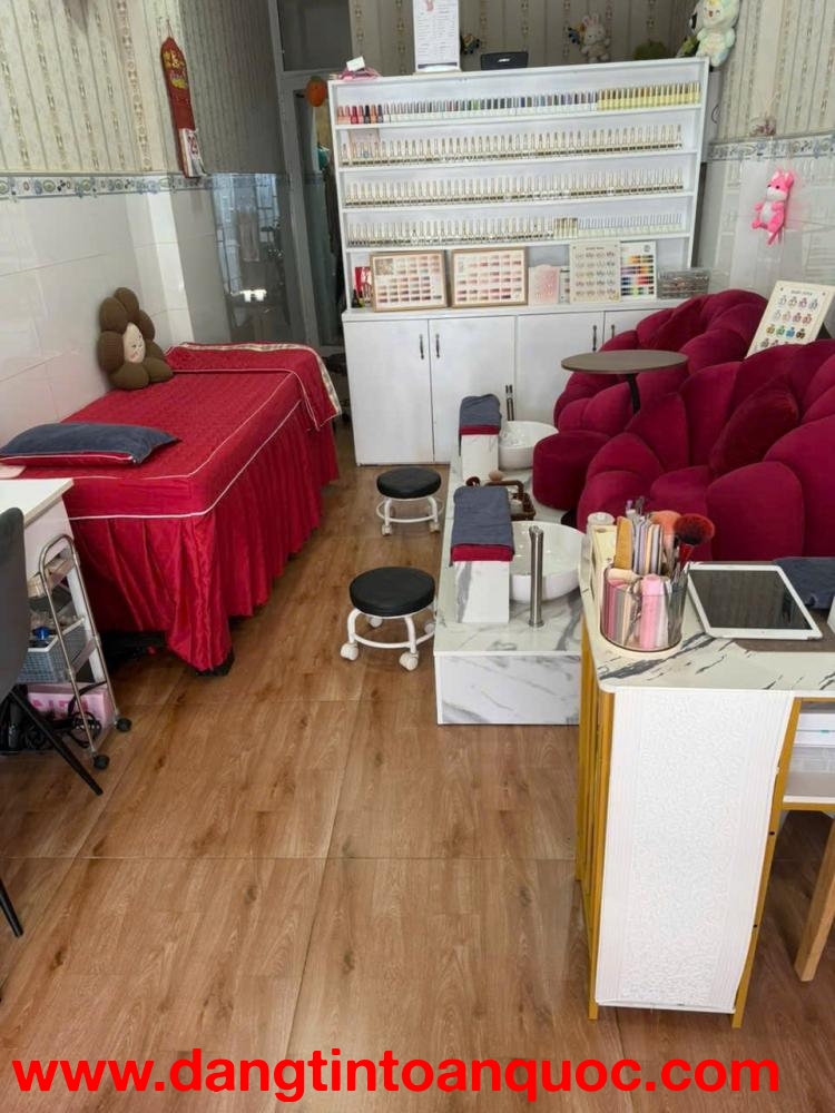 Sang tiệm Nail - Mi - Gội tại quận 6, Hồ Chí Minh