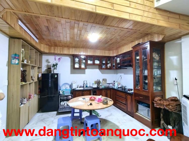 Căn góc đường 2/9, Hải Châu, 65m2, 2 khối nhà, thu nhập 20tr/tháng, 7.65 tỷ