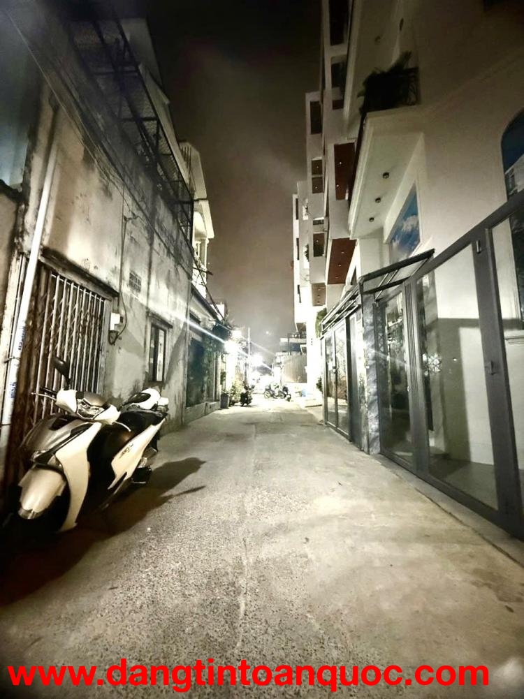 ???? CẤP4-64M -NỞ HẬU NHẸ-HẺM OTÔ THÔNG GIỮA NGUYỄN ẢNH THỦ.
???? CÁCH 20M RA MẶT TIỀN ĐƯỜNG-GIÁ CHỈ