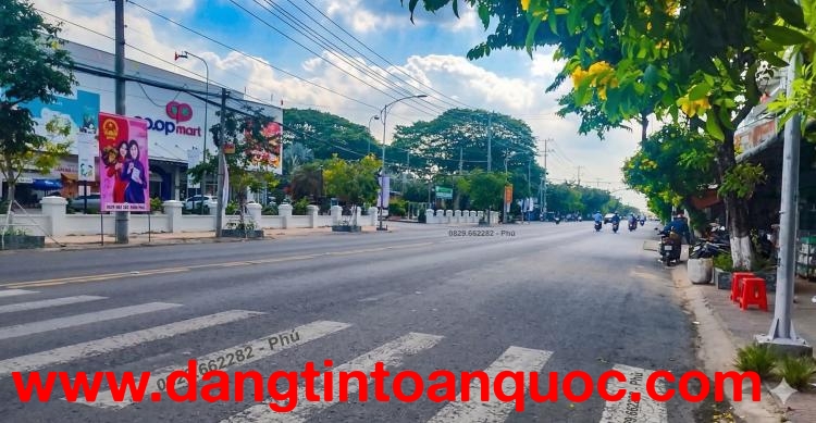 Bán đất thổ cư MT Nguyễn Sinh Sắc, P1 Sa Đéc, Đồng Tháp. 340m2, Sổ Hồng, Hướng Nam. Giá 14.2 tỷ.