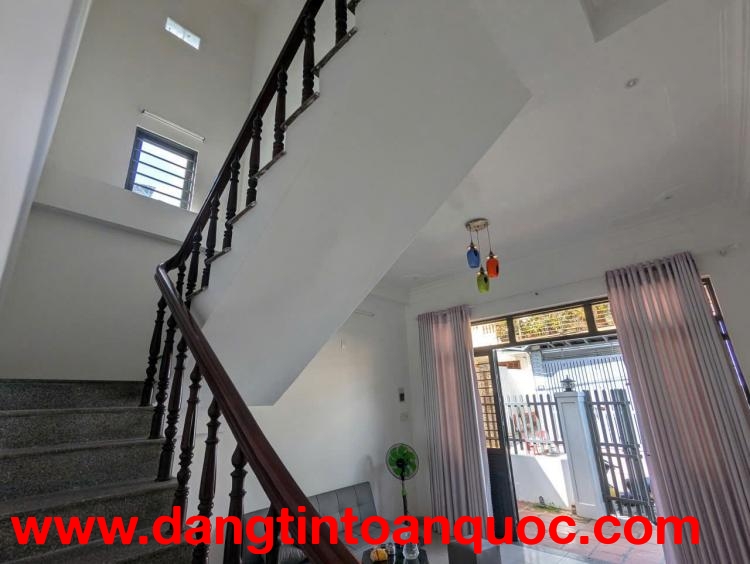 Cho Thuê Nhà Bắc Nha Trang – 3PN – Đường Rộng 8m Có Vỉa Hè – 11tr