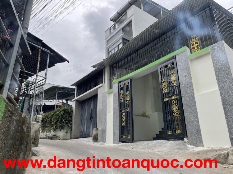 Cho Thuê Nhà Gần Biển Nha Trang – 4PN – 133m² – Giá Rẻ 8 Triệu