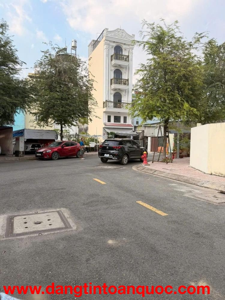 KHO XƯỞNG GÓC 2MT – NGANG 11M – ĐƯỜNG 10M XE TẢI – CHỈ 24.5 TỶ