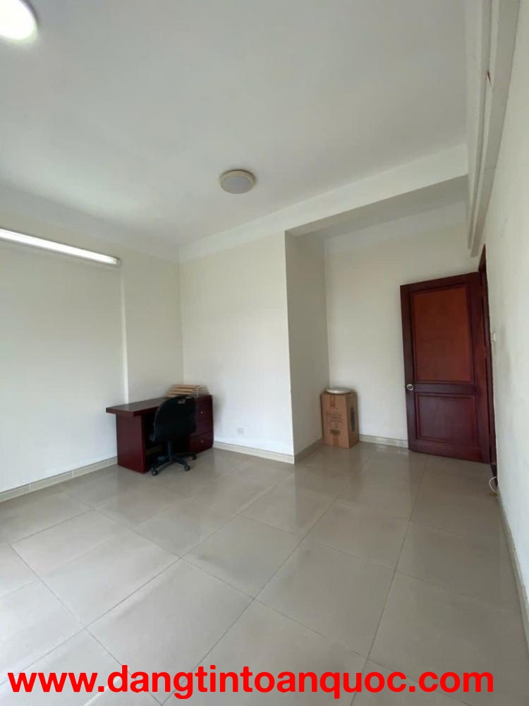 HANCOM LẠC LONG QUÂN – 162m² – 4PN RỘNG HIẾM TẠI TÂY HỒ