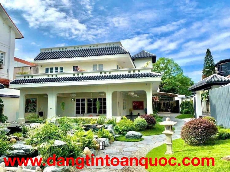 Biệt thự 970m² Thảo Điền có hồ bơi riêng – ngang 51m, khu Trần Ngọc Diện