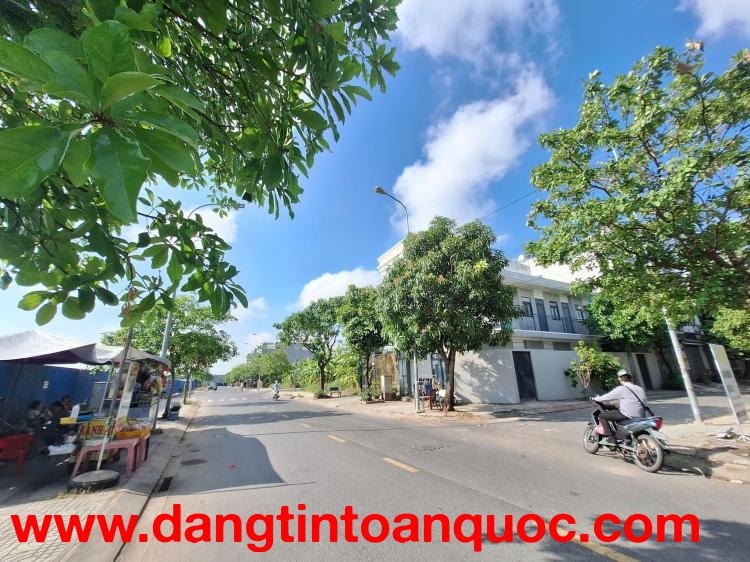 Đất nền 100m, Đào Sư Tích, 6.85 tỷ, cạnh Phú Mỹ Hưng - Quận 7