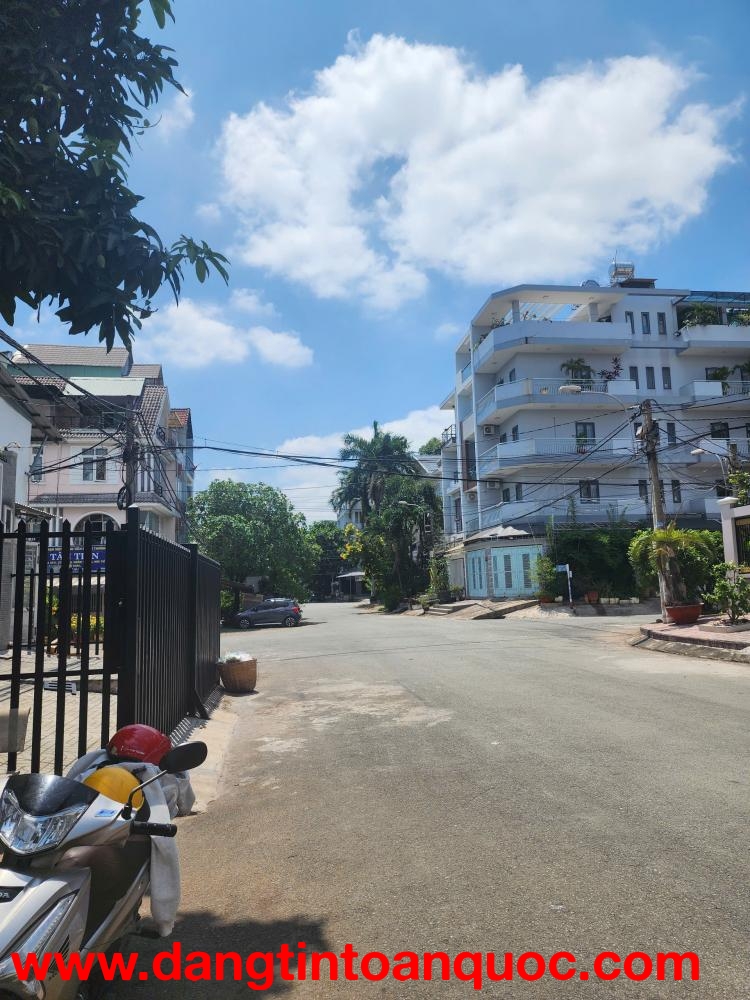 Bán nhà Quận 8 Âu Dương Lân – 96m² – 3 Tầng – kế HXH