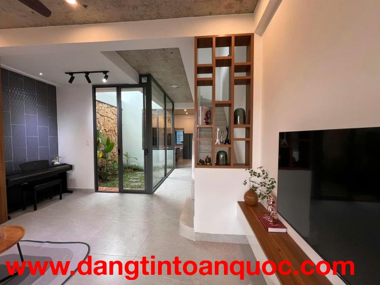 NHÀ ĐẸP – GIÁ TỐT – CHÍNH CHỦ CẦN BÁN Căn Nhà Đường Hói Kiểng 18, Phường Hoà Quý, Quận Ngũ Hành Sơn,