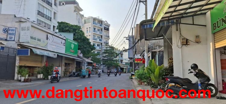 NHÀ MT SIÊU HIẾM NGUYỄN TƯ NGHIÊM, BÌNH TRƯNG TÂY, QUẬN 2