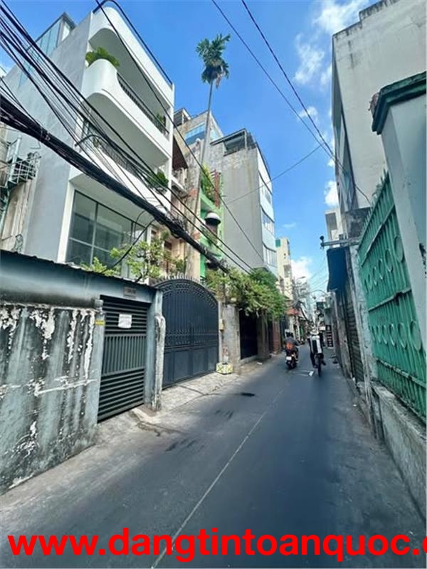 Nhà HXH Đường Cách Mạng Tháng Tám Phường 13 Quận 10 (P. Hoà Hưng mới).