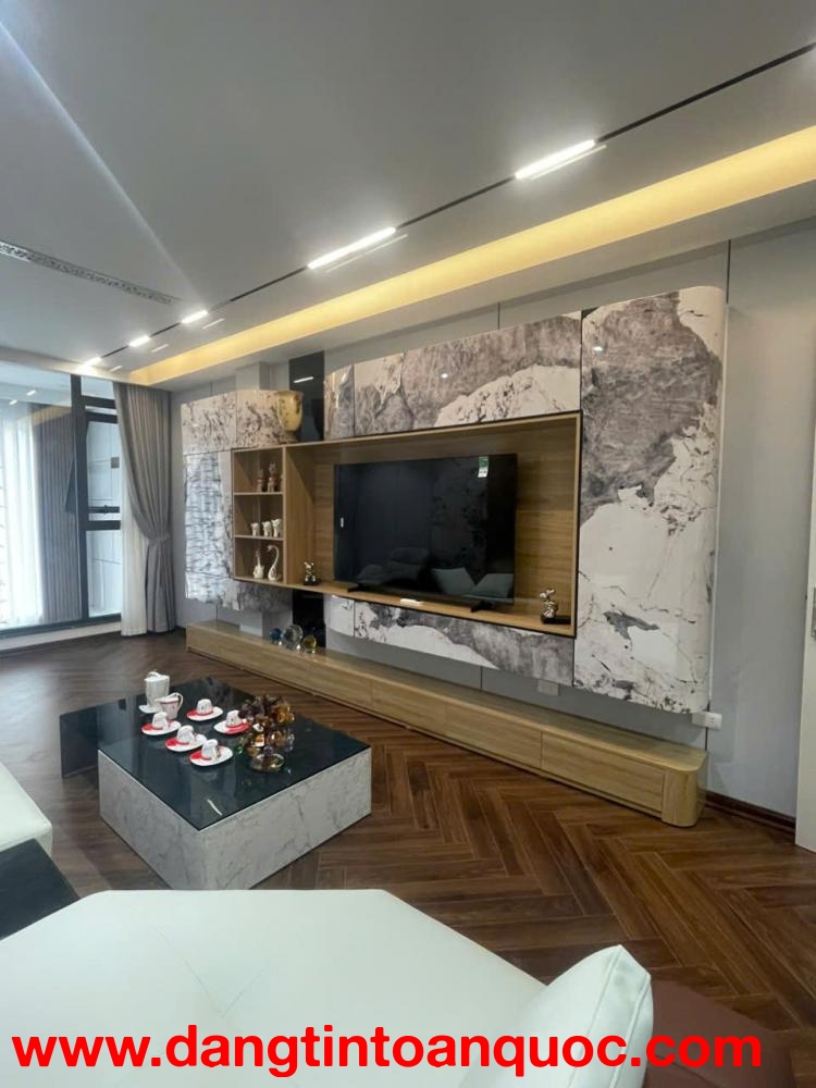 Bán nhà phố Hồng Tiến, 85m2, ô tô thông Bồ Đề, giá đầu tư, nhỉnh 17 tỷ