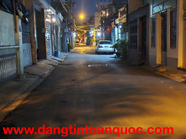 Bán nhà mặt tiền 1 tệt 1 lửng 1 lầu 6x25m giá  8,8 tỷ Đường Trưng Mỹ Tây 01