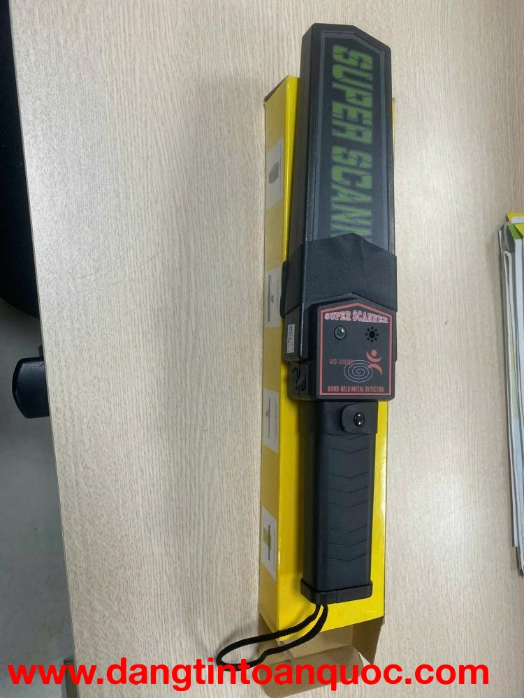 Máy dò kim loại cầm tay Super Scanner MD-3003B1