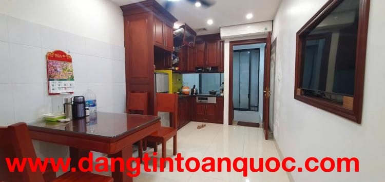 Quá hiếm! Bán nhà phân lô Võ Văn Dũng, 30m2, 5 tầng, 16 tỷ, ô tô, kinh doanh đỉnh