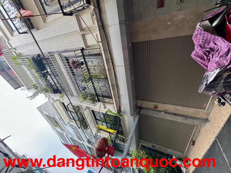 bán nhà ngõ 424 ngọc thuỵ 42m x 4T, oto vào nhà chỉ hơn 7t còn tl