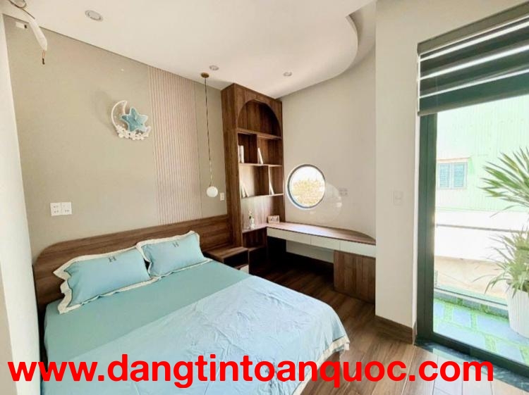 SIÊU PHẨM NHÀ 3 TẦNG – 3 MÊ – SÁT BIỂN NGUYỄN CHÁNH????