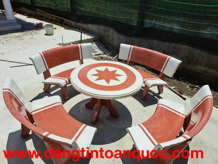 Bộ bàn ghế đá xi măng ngoài trời 0943246144