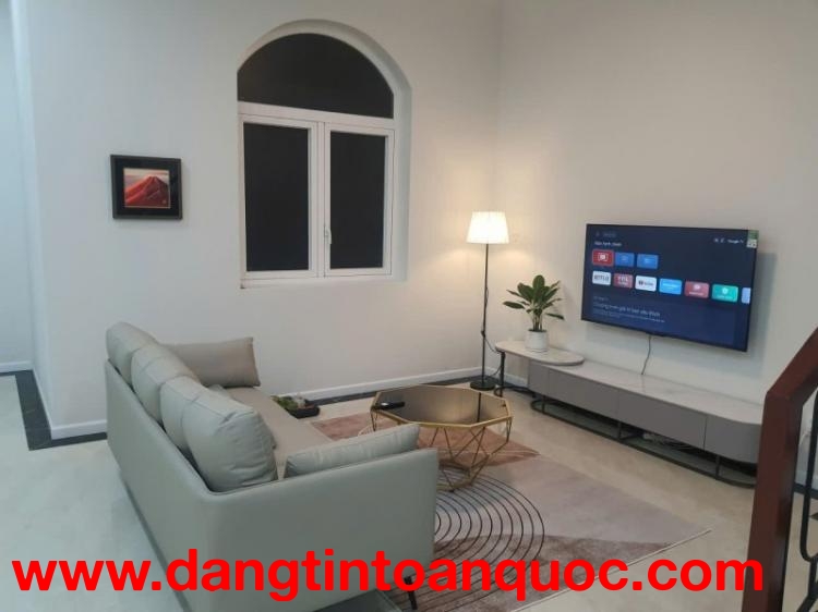 Bán biệt thự liền kề Q2, Phường Cát Lái, TP HCM. DT 120m2, 3 tầng. Giá 16.9 tỷ, SH, N2