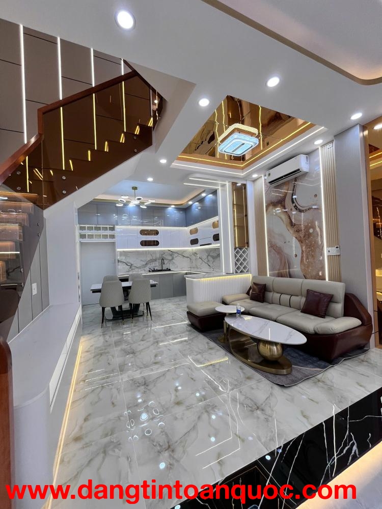 Nhà phố Gò Ô Môi Q7 – ngang 5m, hẻm ô tô thông 2 đầu – 1 trệt 2 lầu – giá 10,6 tỷ