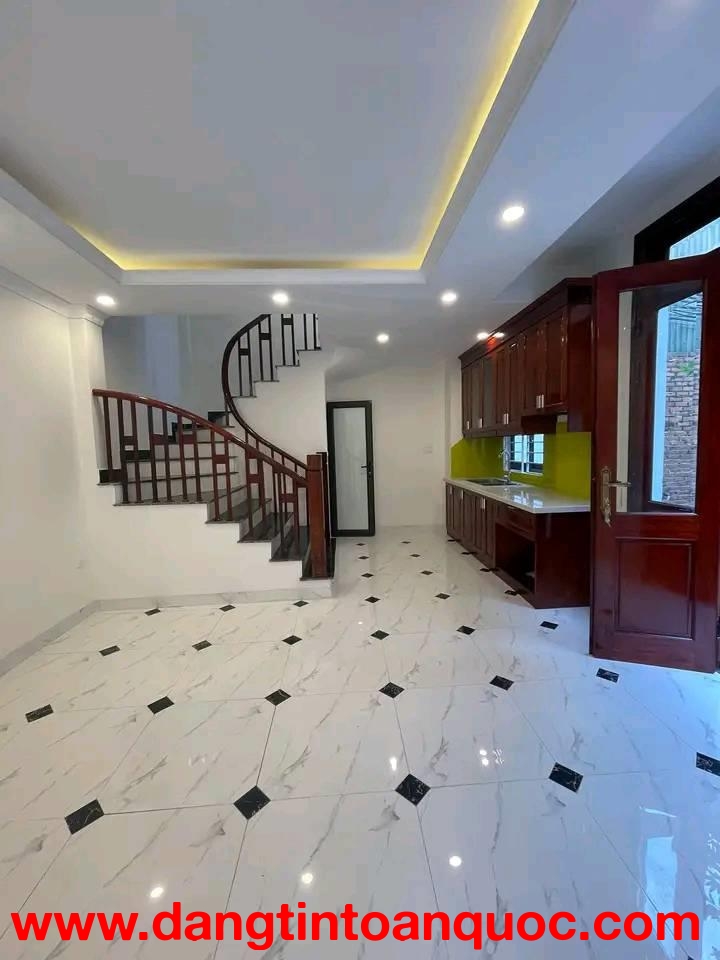 Tâm ĐIỂM NGUYỄN VĂN LINH – NGÕ Ô TÔ THÔNG – ĐI TỈNH HAY SANG PHỐ ĐỀU TIỆN CHỈ 6 TỶ