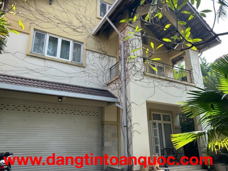 Biệt thự 651m2 - 2 mặt tiền - Compound Nguyễn Văn Hưởng, Thảo Điền 1 - 3 tầng - 110 tỷ