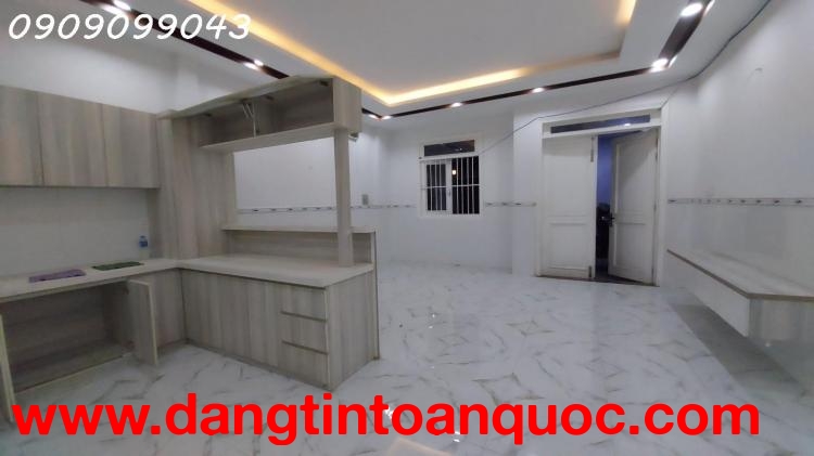 30TR/M2 ĐẤT- HXH - SẴN DÒNG TIỀN - NGAY CẦU THAM LƯƠNG
GIÁP TÂN BÌNH TÂN PHÚ,SÂN BAY NHÀ GA T3 CHỈ V