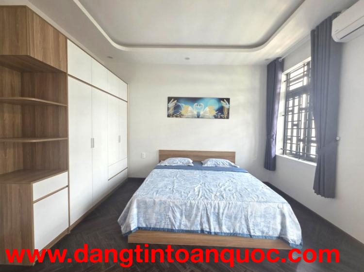 Bán nhà Bồ Đề- Dân Xây- Oto - Full NT-60m 5 tầng 50m ra hồ-view cầu Trần Hưng Đạo nhỉnh 13 tỷ(TL)