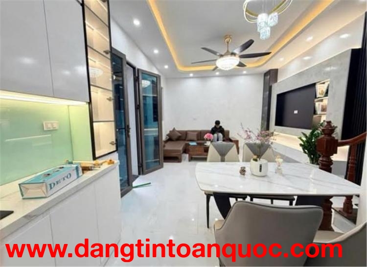 (Cự Lộc-Thanh Xuân) Nhà dân xây 31m2, ngõ nông, gần phố, gần ô tô, full nội thất. Giá chỉ 8.6 tỷ