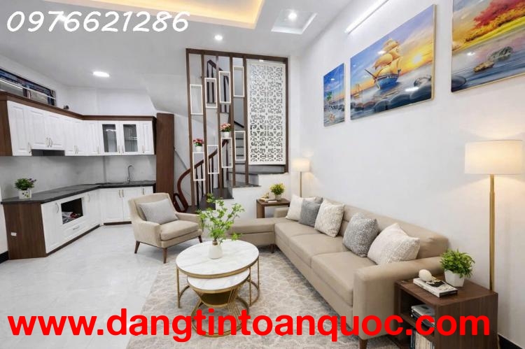 GIÁ TỐT – Bán NHÀ ĐẦU NGÕ THANH AM – 38m² – 5 TẦNG – THOÁNG SÁNG – 7 TỶ