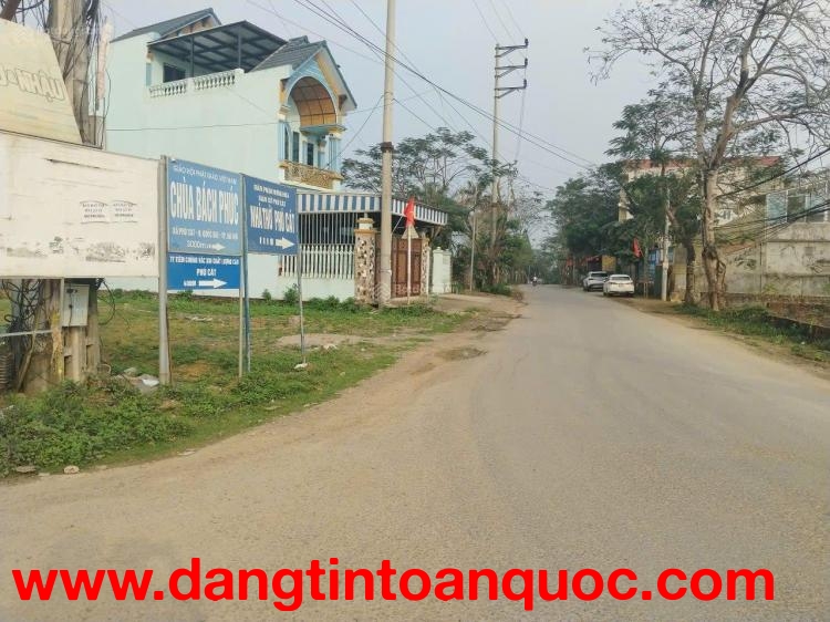 Cơ hội đầu tư duy nhất lô đất vị trí đẹp Phú Cát diện tích lớn mặt đường chính.