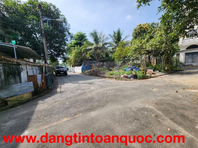 NGÂN HÀNG THANH LÝ NHÀ 2MT, DT 104M2 FULL THỔ, GIÁ 2 TỶ 876, TP.THỦ DẦU MỘT