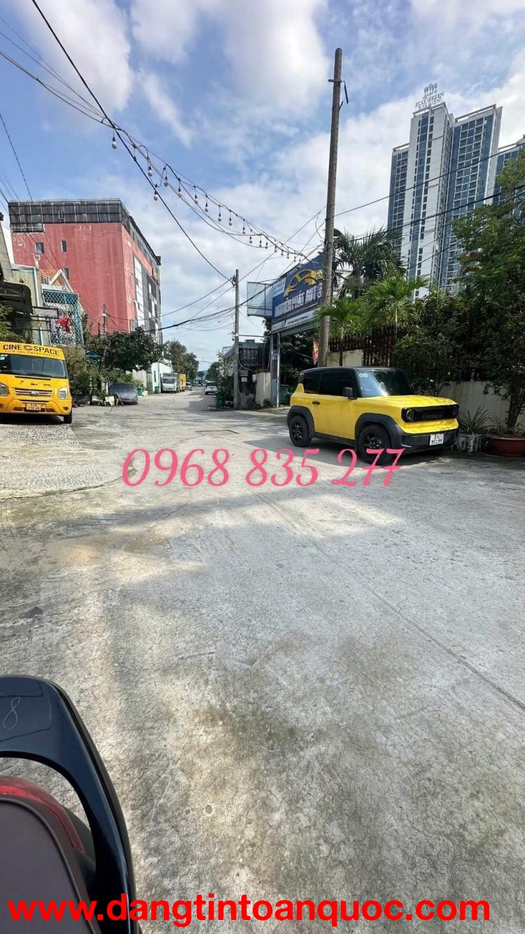 Nhà ???????? (????,????????????????????)  thẳng 1 trục cách MT Nguyễn Văn Linh 50m - hẻm rộng 10m xe