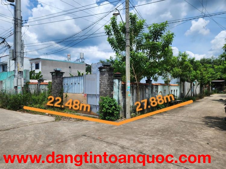 Khách ngộp Ngân hàng gửi bán đất 2 MT, hẻm xe hơi, DT 624m2, Giá thỏa thuận