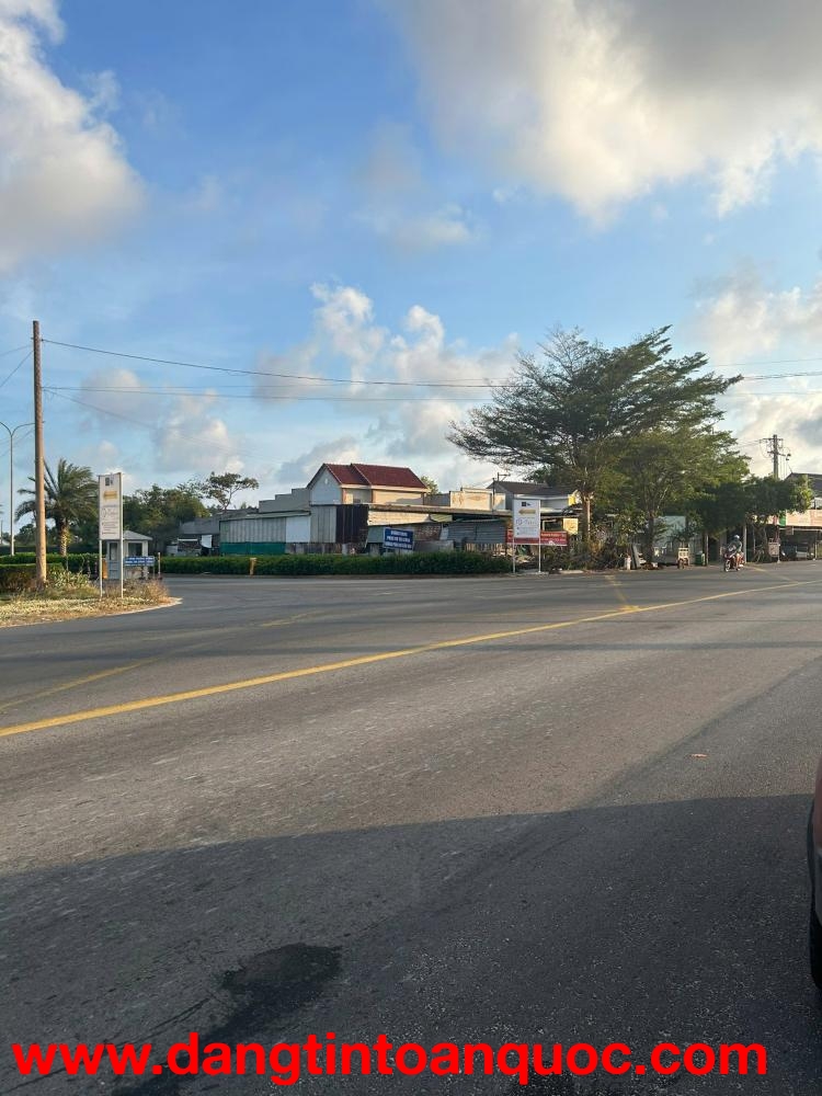 Bán 10m x 45m đất mặt tiền Tôn Đức Thắng, Phước Hội, LaGi ngay cổng 577