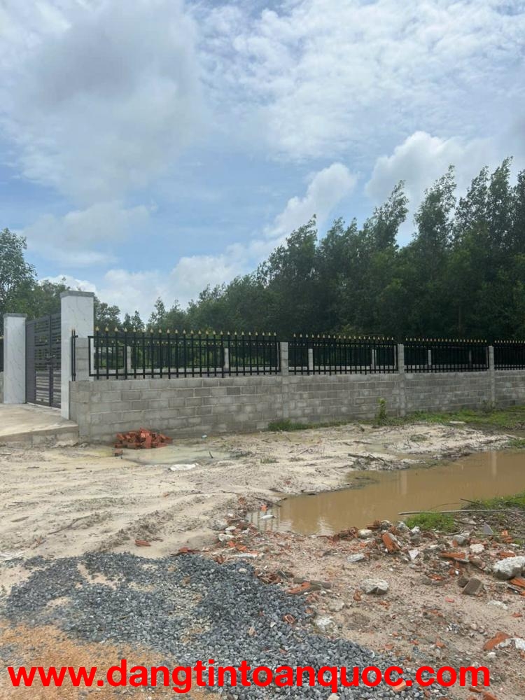 Bán 9m x 30m đất hẻm Hoàng Văn Thụ - Tân Phước - LaGi giá ngộp 1.4 tỷ