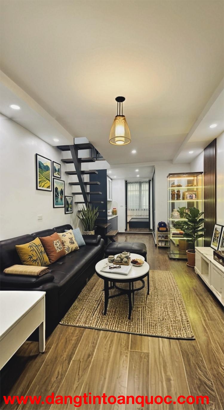 TRUNG TÂM HAI BÀ TRƯNG - KHÔNG GIAN 86M2 - 3 NGỦ FULL ĐỒ - CHỈ 3.68 TỶ