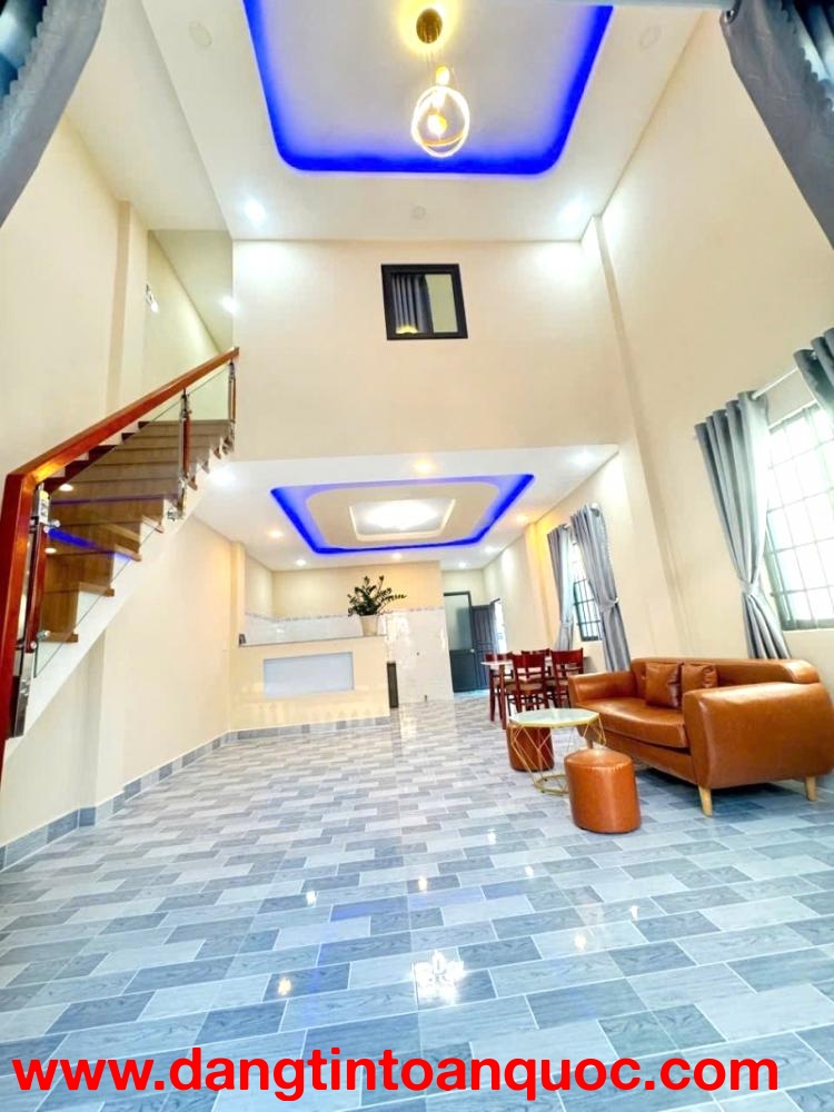 Bán Gấp Nhà Linh Đông – Căn Góc HXH – 2 Tầng – 60m² – Giá Chỉ 5.5 Tỷ