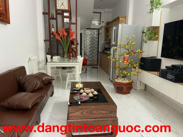 BÁN NHÀ 5 TẦNG TẠI HỮU HÒA, THANH TRÌ, HÀ NỘI NHỈNH 6 TỶ