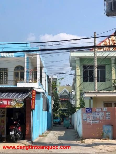 BÁN HOẶC CHO THUÊ NHÀ MẶT TIỀN DÃ TƯỢNG , NHA TRANG , 3PN, SÂN ĐẬU Ô TÔ THOẢI MÁI