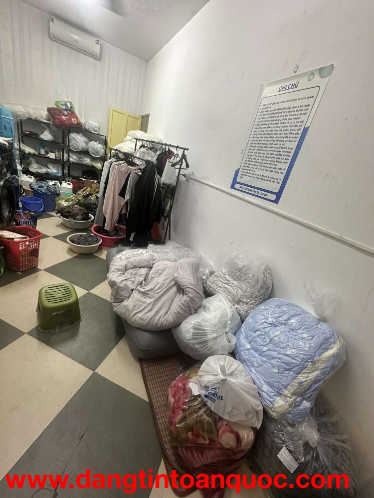 CHÍNH CHỦ CẦN SANG NHƯỢNG TIỆM GIẶT LÀ TẠI TRẦN DUY HƯNG, HÀ NỘI