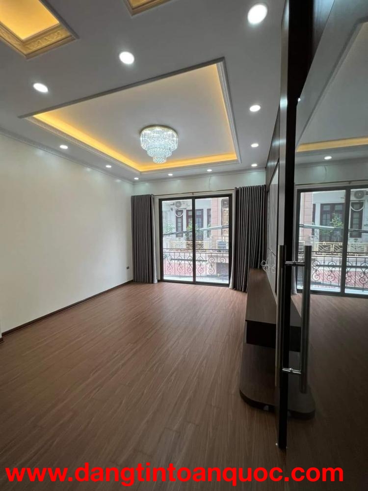 BÁN NHÀ PHÚC LỢI, LONG BIÊN 35M2, 5T, CHỈ 5,6 TỶ - NGÕ THOÁNG, Ô TÔ ĐỖ GẦN