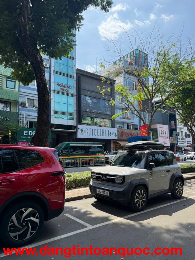 Nhà mặt tiền Hai Bà Trưng – ngang 8.5m, dòng tiền 220 triệu/tháng, vừa điều chỉnh giá